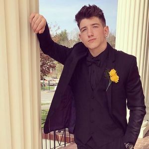 Meet your Posher, Austin